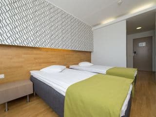 Go Hotel Shnelli