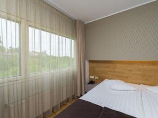 Go Hotel Shnelli